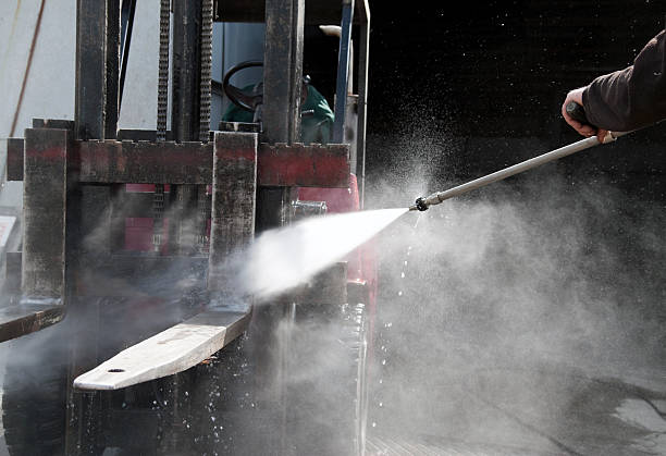 Best Playground Equipment Cleaning  in Kelseyville, CA